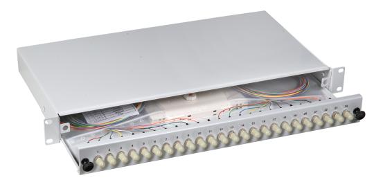 Spleißbox 24 ST/ST 50/125µOM3, Pigtails-abgesetzt /Kupplung 