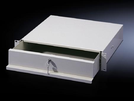 Schublade, 3 HE, Tiefe 419 mm für 482,6 mm (19 Zoll)- Befestigungsebene 