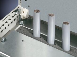 Elastisches Klemmprofil, selbstklebend, für Länge 3m 