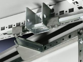 Türverriegelung für Anreih-Kombinationen, Betätigungsmechnik 